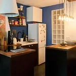 Nice&warm apt at 1 min from Boulevard Barbès