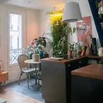 Nice&warm apt at 1 min from Boulevard Barbès
