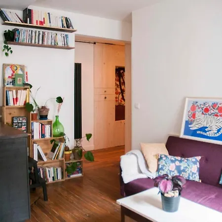 Nice&warm apt at 1 min from Boulevard Barbès Appartamento