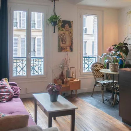 Nice&warm apt at 1 min from Boulevard Barbès Parigi